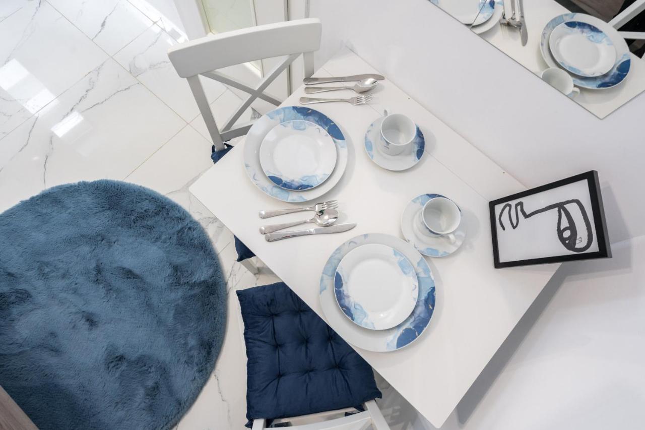 Blue-Line-Apartment-Unirii Bükreş Dış mekan fotoğraf