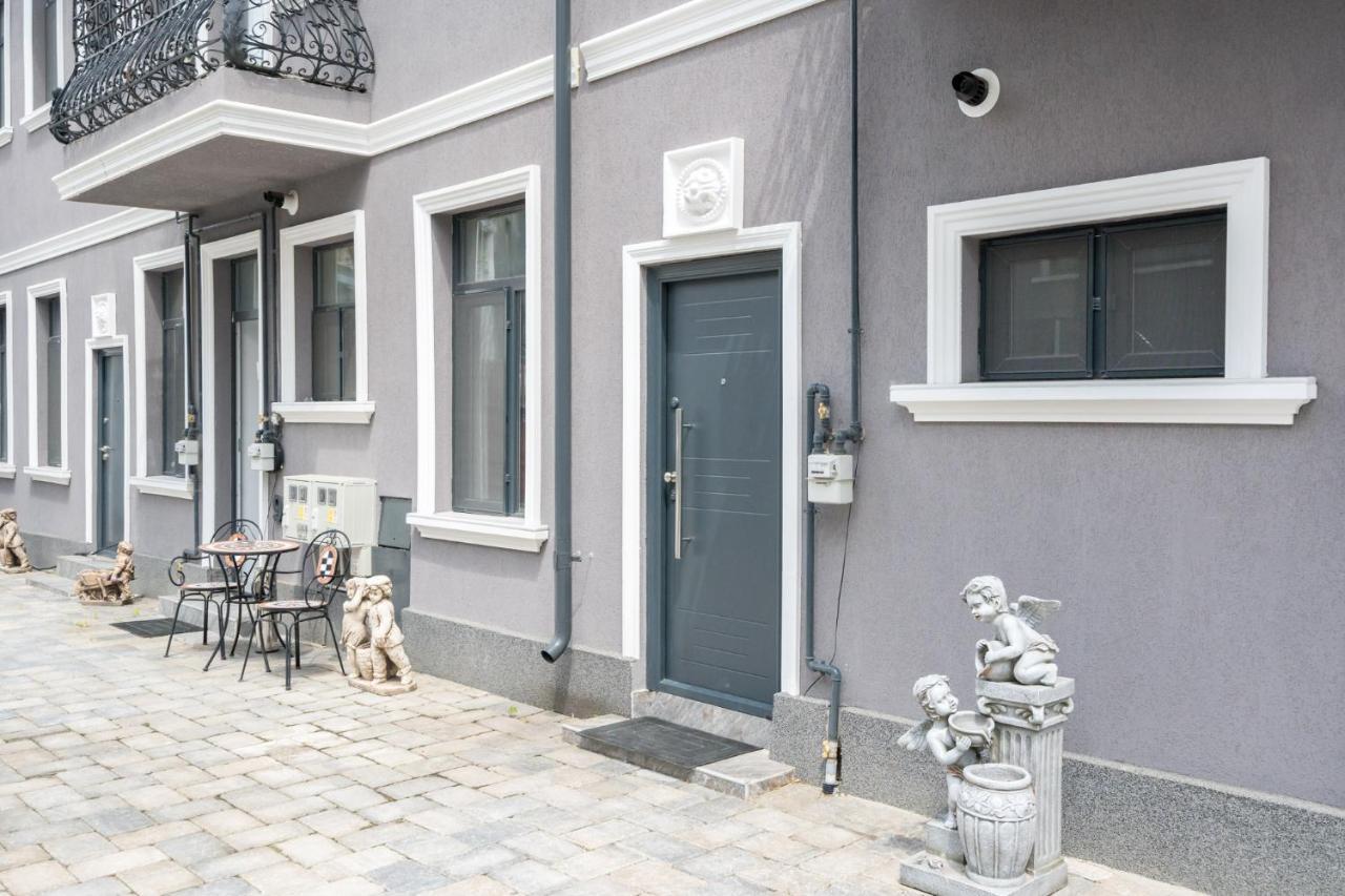 Blue-Line-Apartment-Unirii Bükreş Dış mekan fotoğraf